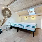 Port Vue Mer, Climatisation, Parking Prive, Linge Et Serviettes En Option Leucate