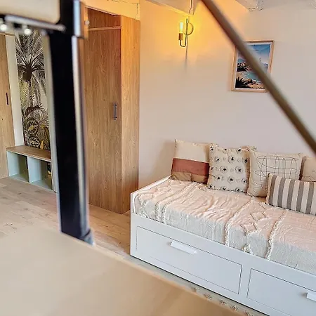 Vue Sur Port De Climatise, Parking Gratuit, Linges Et Serviettes Inclus Apartment