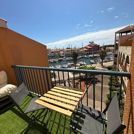 Apartment Vue Sur Port De Climatise, Parking Gratuit, Linges Et Serviettes Inclus Leucate